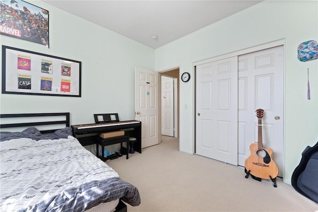 bedroom with a closet and carpet floors