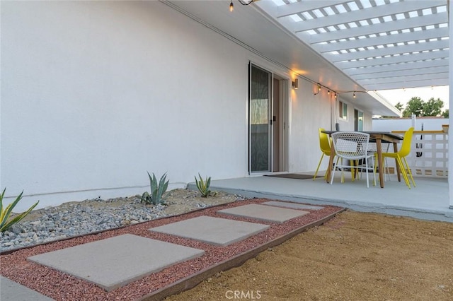 22470 Fawnridge Dr, Palm Springs, CA 92262 - view of patio with a pergola