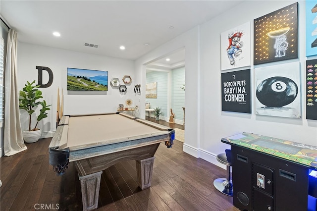 recreation room featuring billiards, recessed lighting, dark wood-style floors, and baseboards