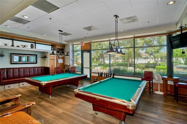 playroom featuring a drop ceiling, billiards, and wood finished floors