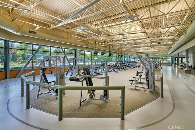 exercise room featuring visible vents