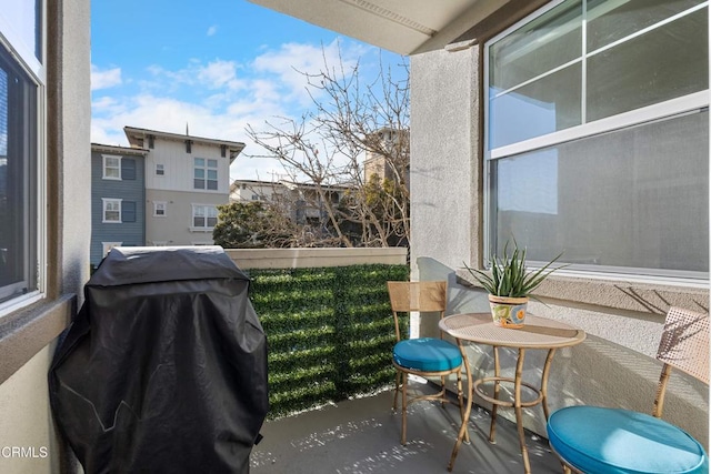 balcony featuring a grill