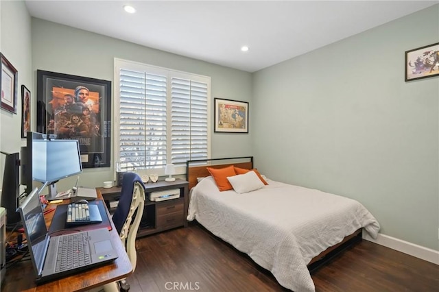 bedroom featuring recessed lighting, baseboards, and wood finished floors