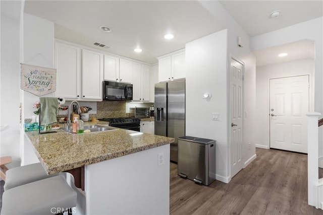28645 Pietro Dr, Valencia, CA 91354 - photo 10