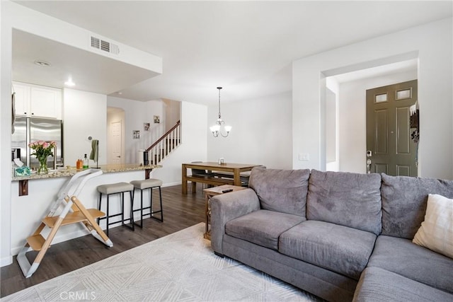 28645 Pietro Dr, Valencia, CA 91354 - photo 6