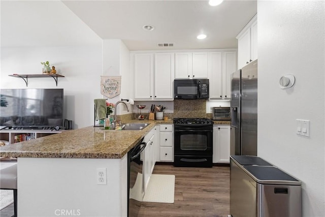 28645 Pietro Dr, Valencia, CA 91354 - photo 12