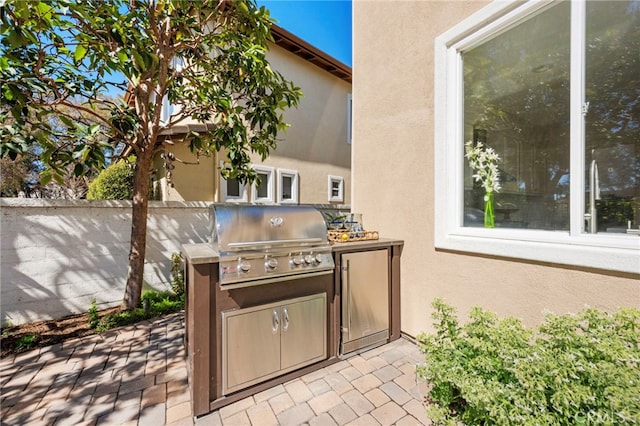 106 Via Sabinas, San Clemente, CA 92673 - view of patio featuring area for grilling and an outdoor kitchen