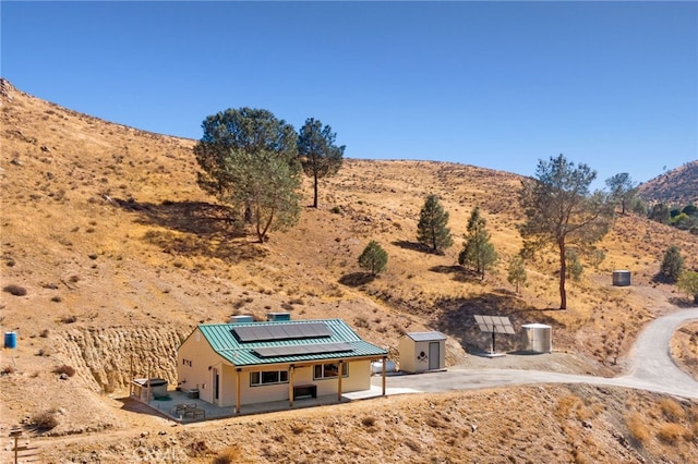 mountain view with a desert view