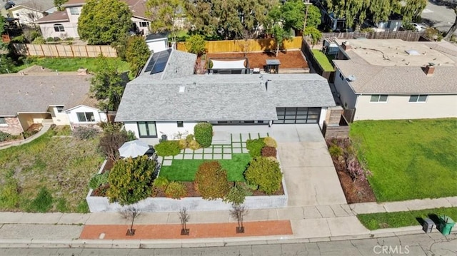 drone / aerial view featuring a residential view