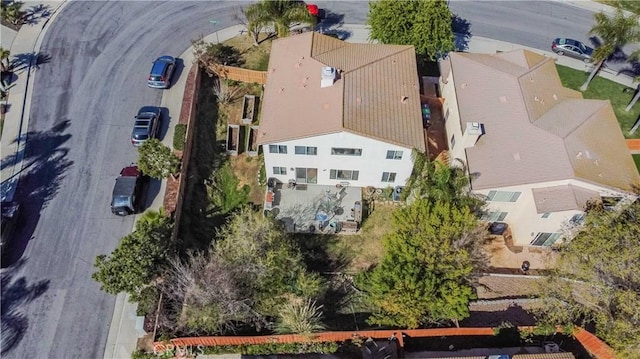 birds eye view of property featuring a residential view