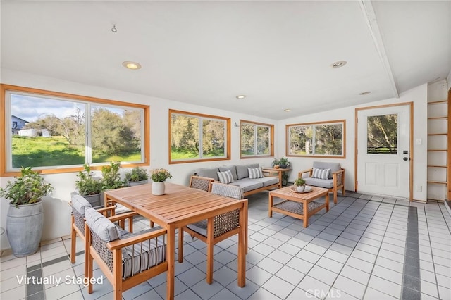 43317 Running Deer Ct, Coarsegold, CA 93614 - sunroom with vaulted ceiling