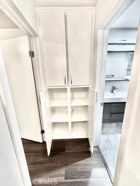 3601 W Hidden Ln Unit 309, Rolling Hills Estates, CA 90274 - detailed view of wood finished floors
