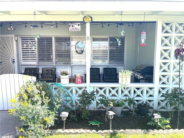 exterior space featuring a porch