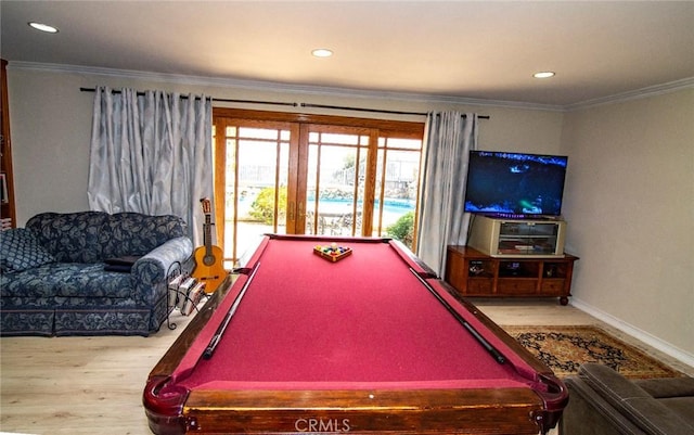 game room featuring recessed lighting, pool table, ornamental molding, wood finished floors, and baseboards