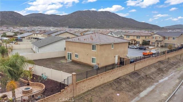 view of mountain feature with a residential view