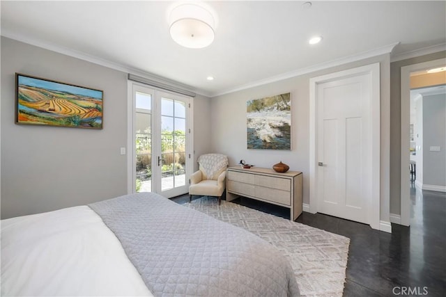 bedroom with access to exterior, recessed lighting, crown molding, and baseboards