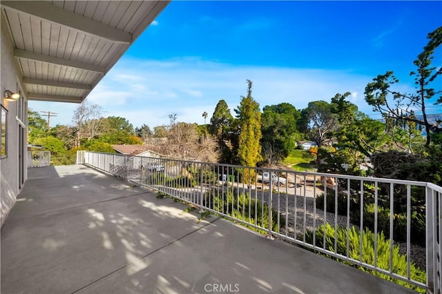 9970 Shadow Hills Dr, Sunland, CA 91040 - view of balcony