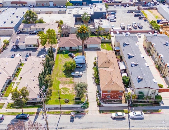 birds eye view of property featuring a residential view