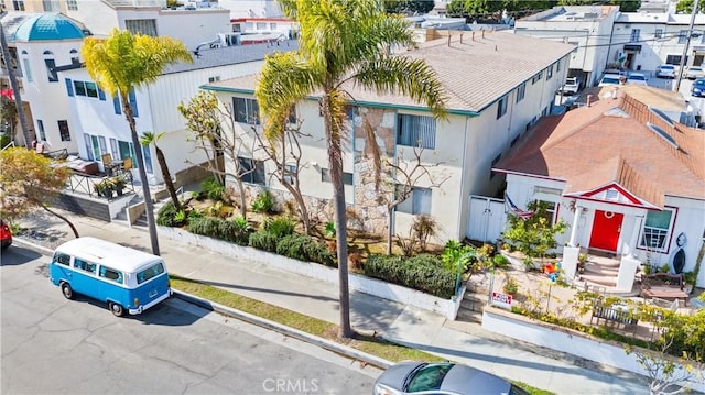 bird's eye view with a residential view