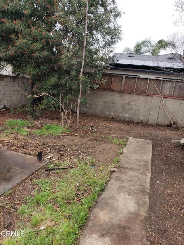 view of yard with fence