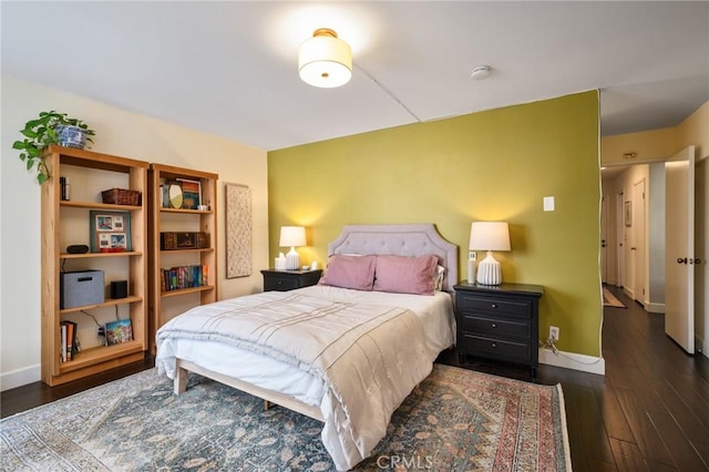 2032 E Bermuda St Unit 102, Long Beach, CA 90814 - bedroom featuring hardwood / wood-style flooring and baseboards