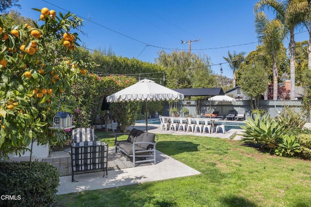 view of yard featuring an outdoor pool, an outdoor hangout area, a patio, and fence