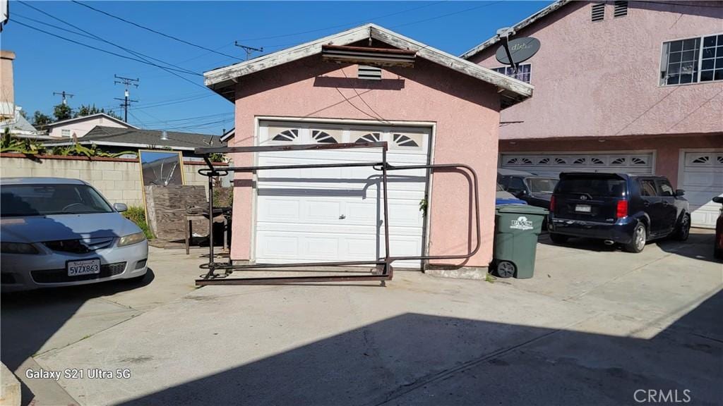 exterior space with driveway