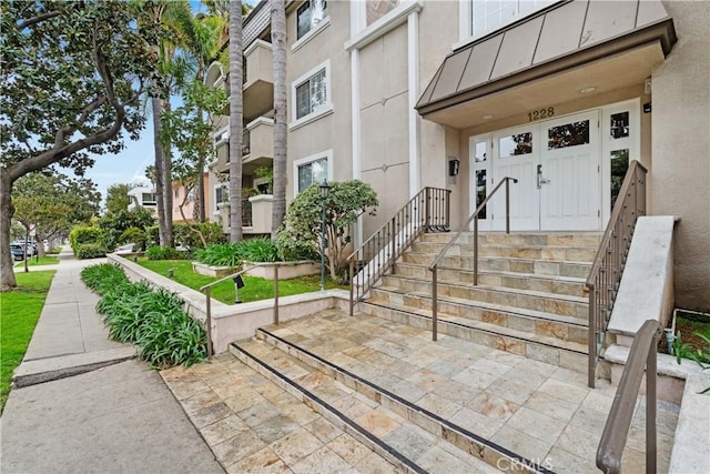 1228 14th St Unit 105, Santa Monica, CA 90404 - photo 1