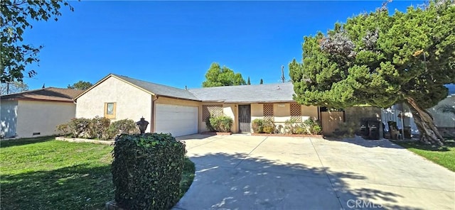 view of front facade featuring stucco siding, driveway, a front lawn, and a garage