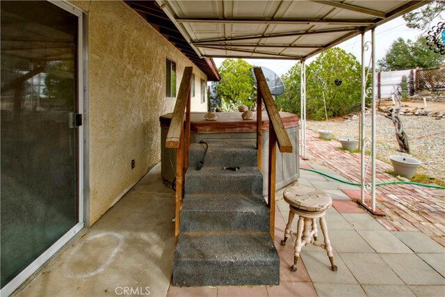 61615 El Cajon Dr, Joshua Tree, CA 92252 - exterior space with a hot tub