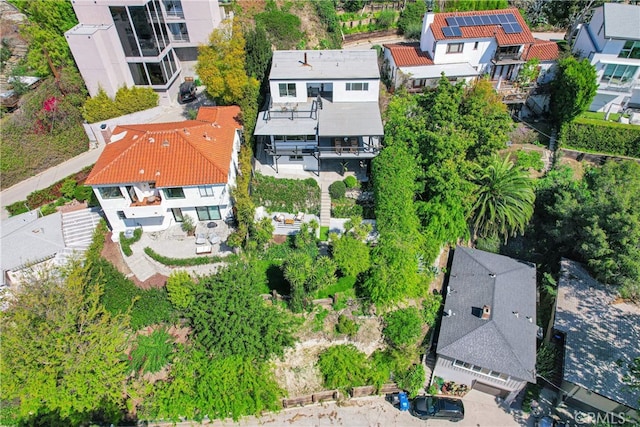 bird's eye view with a residential view