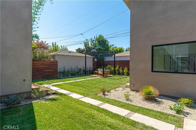 10943 Pickford Way, Culver City, CA 90230 - view of yard featuring fence