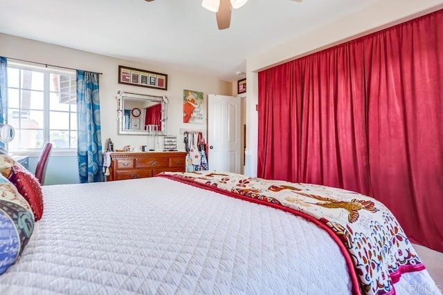 bedroom featuring a ceiling fan