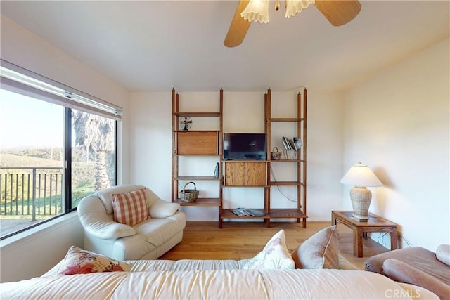2139 Verde Canyon Rd, Arroyo Grande, CA 93420 - living area featuring a ceiling fan and wood finished floors