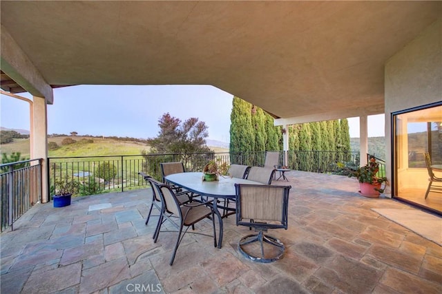 2139 Verde Canyon Rd, Arroyo Grande, CA 93420 - view of patio / terrace featuring outdoor dining area