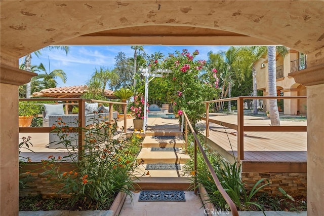805 E Chase Dr, Corona, CA 92881 - exterior space