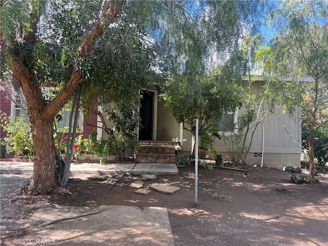 obstructed view of property with crawl space