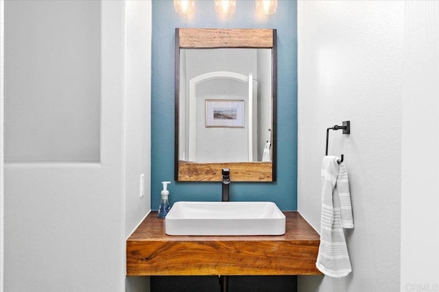 1905 Oxford Ct, Vista, CA 92081 - bathroom featuring vanity