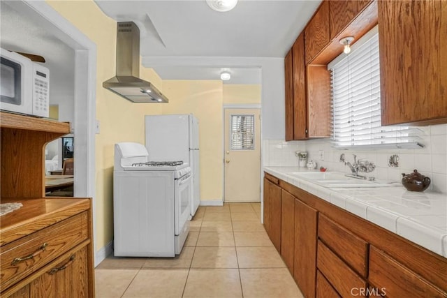 531 W Arbutus St, Compton, CA 90220 - photo 10