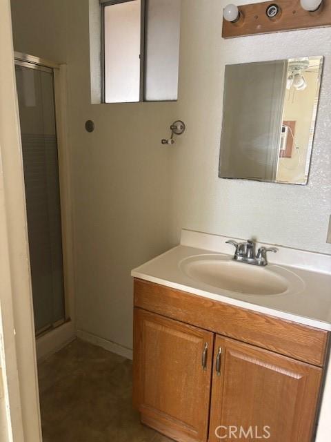 111 N Victoria Ave, Corona, CA 92879 - photo 8