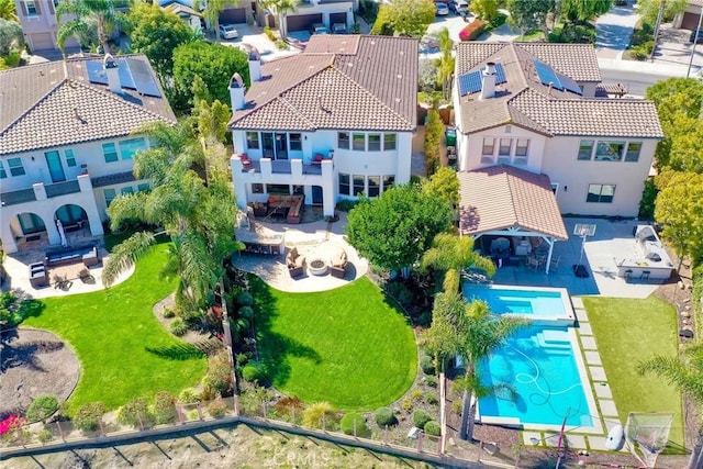 birds eye view of property featuring a residential view