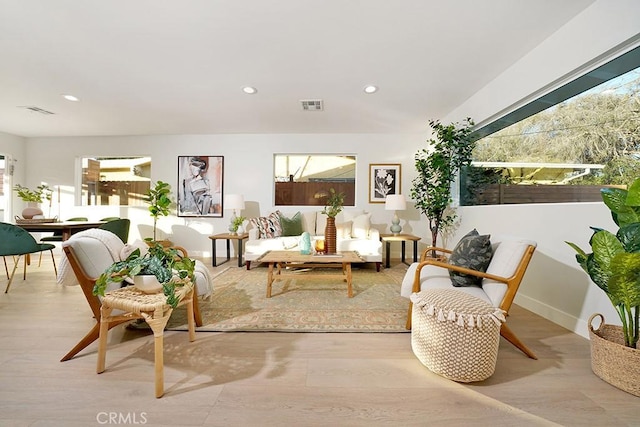 sitting room featuring recessed lighting, visible vents, and baseboards