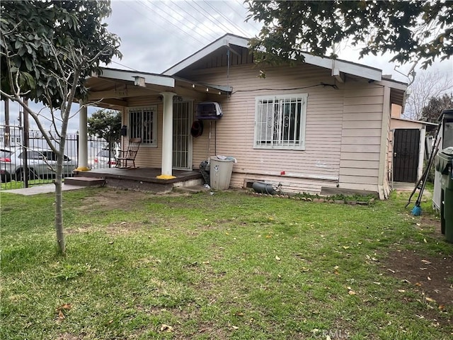 9145 Orchard Ave, Los Angeles, CA 90044 - view of bungalow-style home