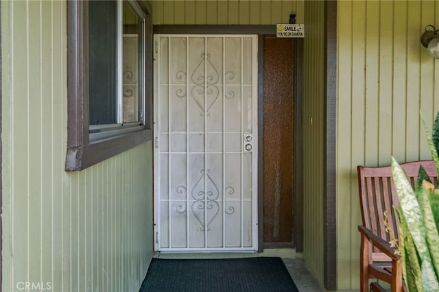 view of property entrance