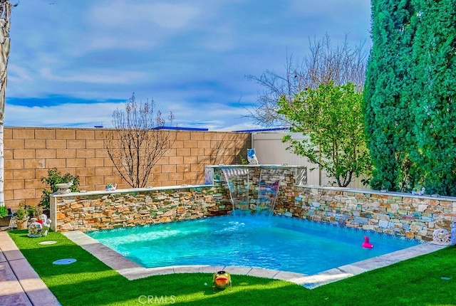 view of swimming pool featuring a fenced in pool and a fenced backyard