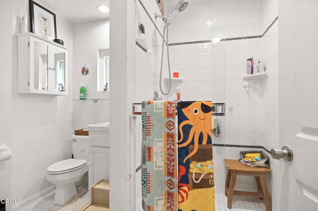 full bathroom featuring a shower stall and toilet