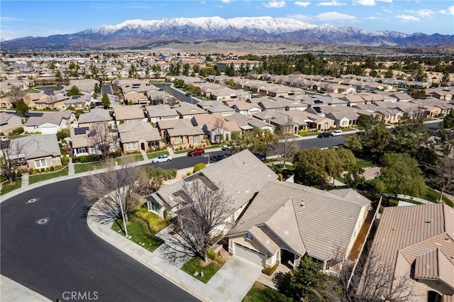 birds eye view of property featuring a residential view and a mountain view