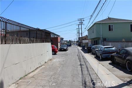 Listing photo 3 for 1227 Atlantic, East Los Angeles CA 90022