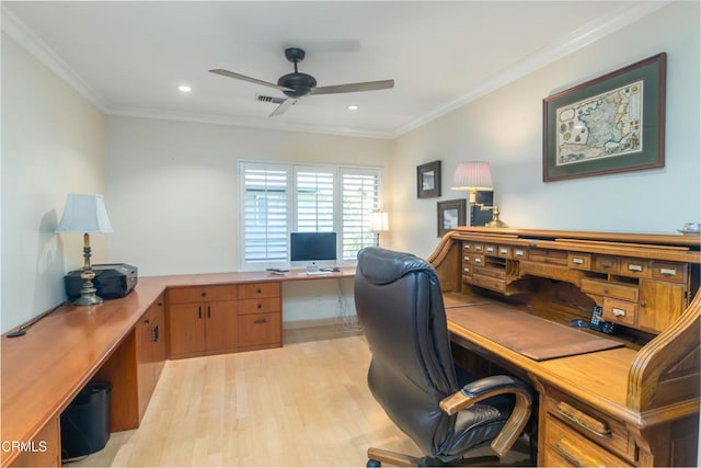 office featuring a ceiling fan, crown molding, recessed lighting, and light wood-style floors