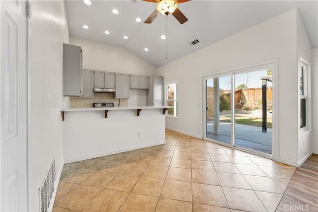 kitchen with recessed lighting, light countertops, visible vents, gray cabinets, and ceiling fan